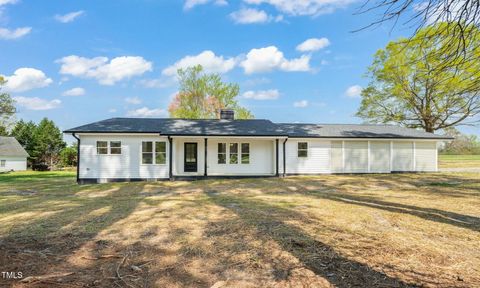 8917 Fowler Road Zebulon NC 27597