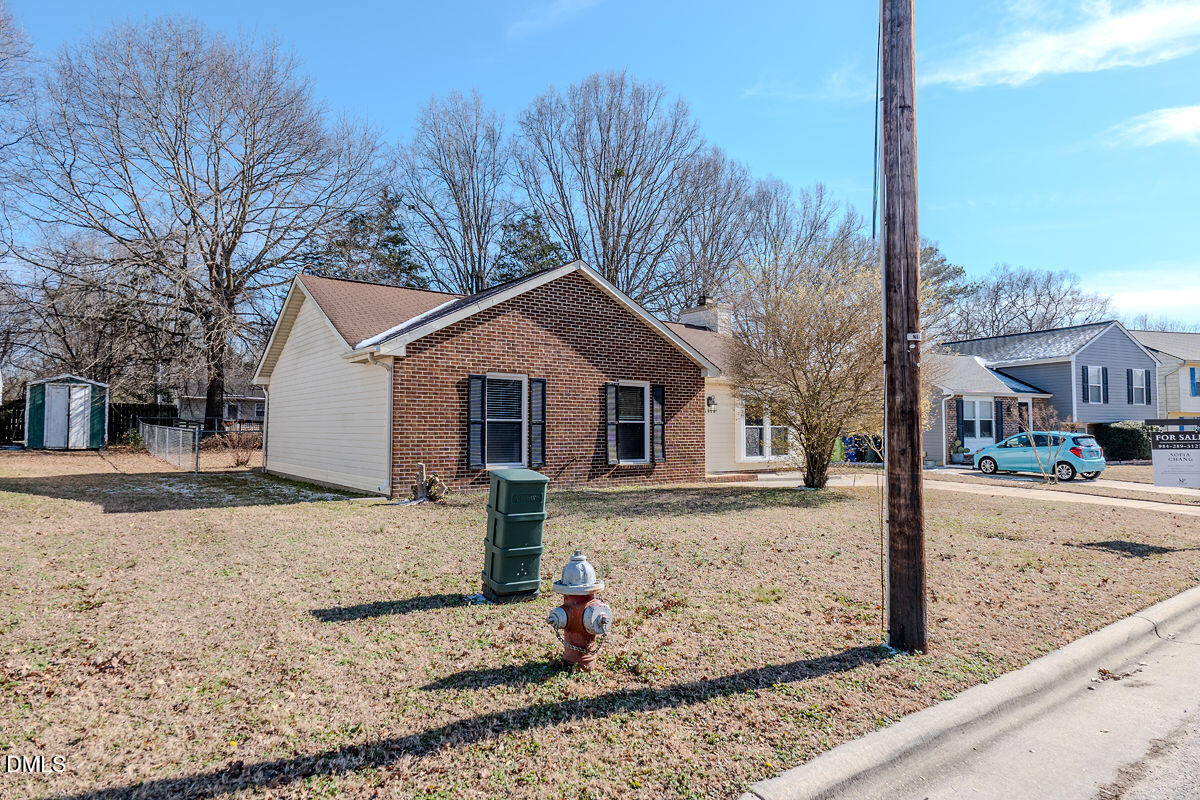 1916 Riverknoll Drive