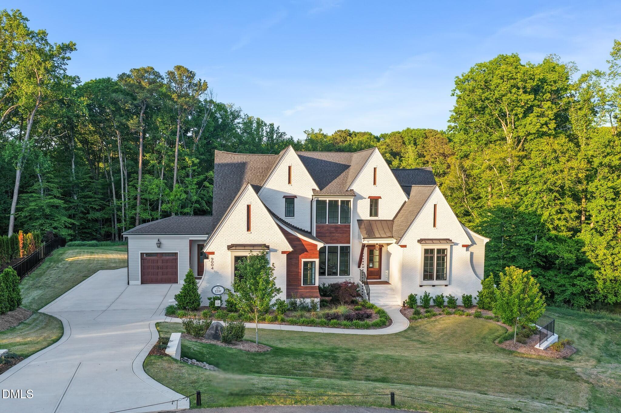 9004 Meadow Pointe Court