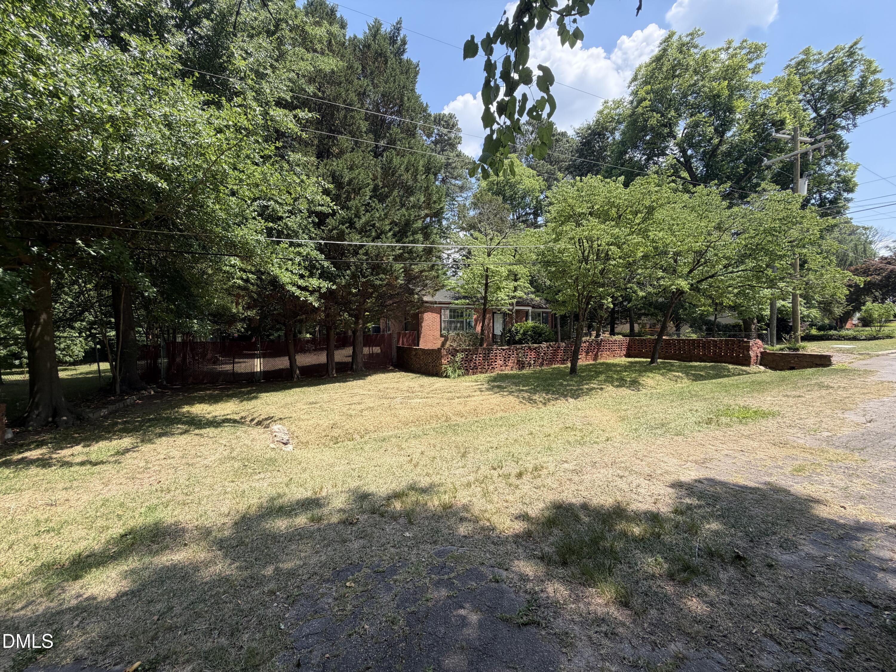 2200 Ann Street