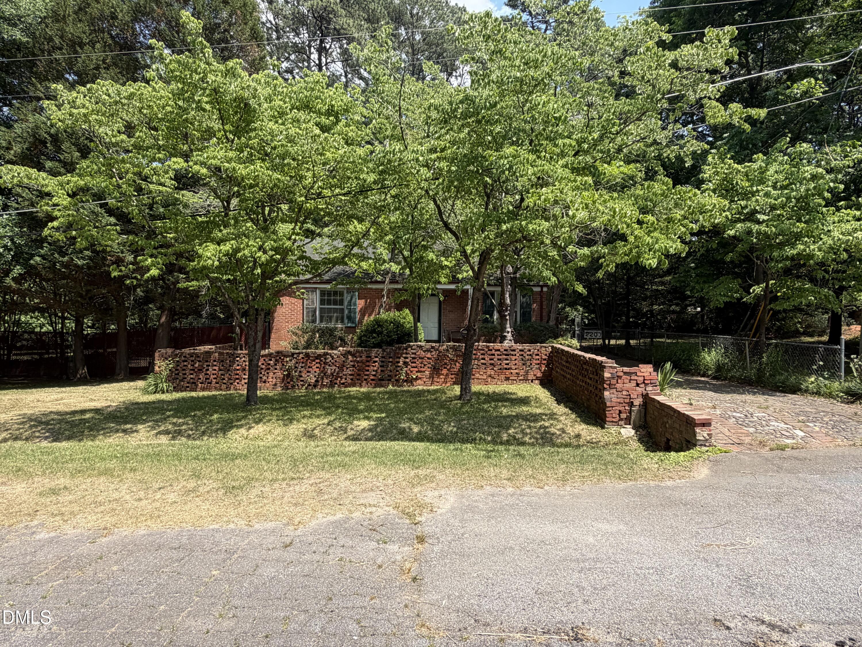 2200 Ann Street