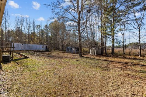 A home in Warrenton