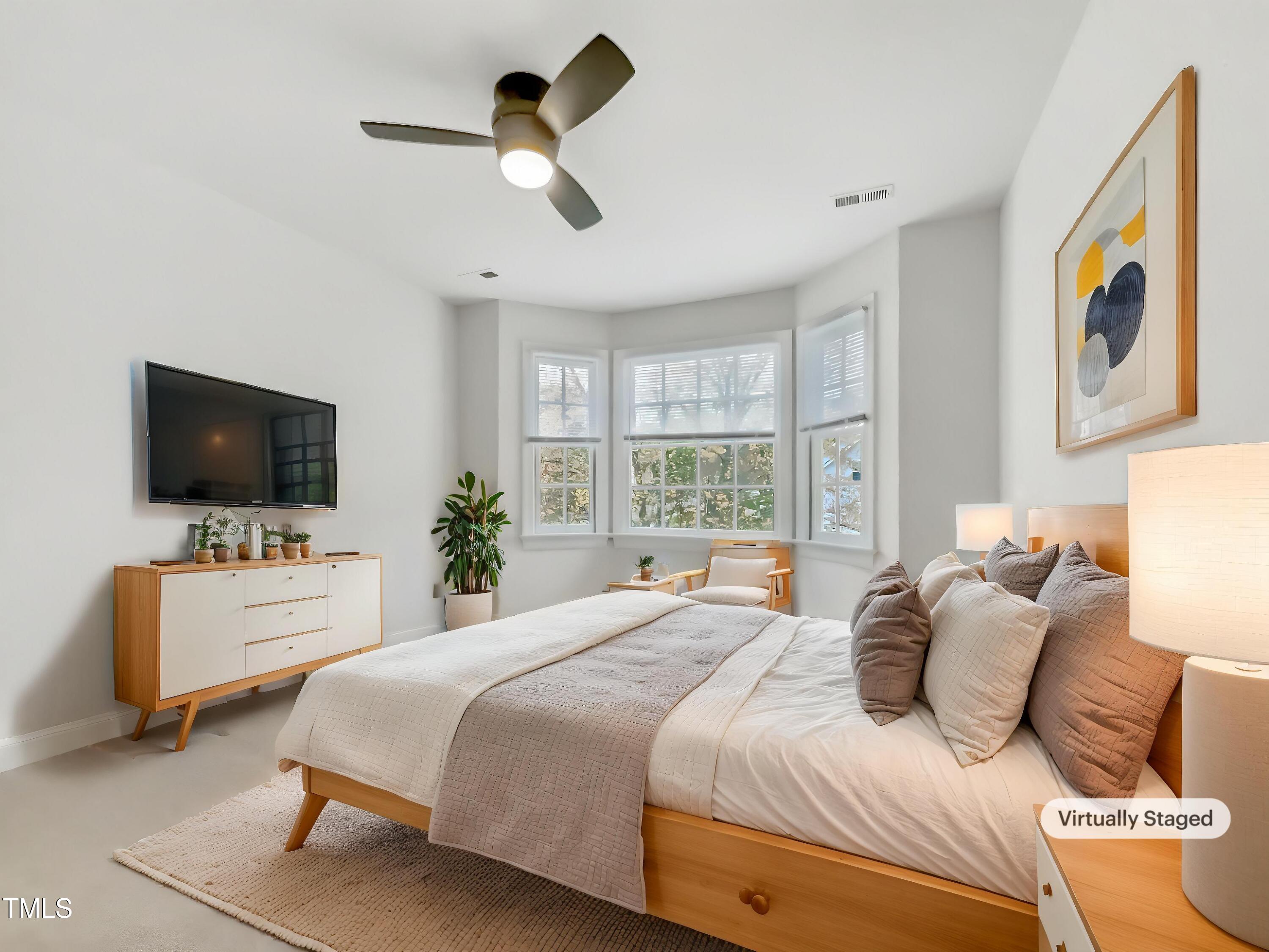 100 Ampad Court