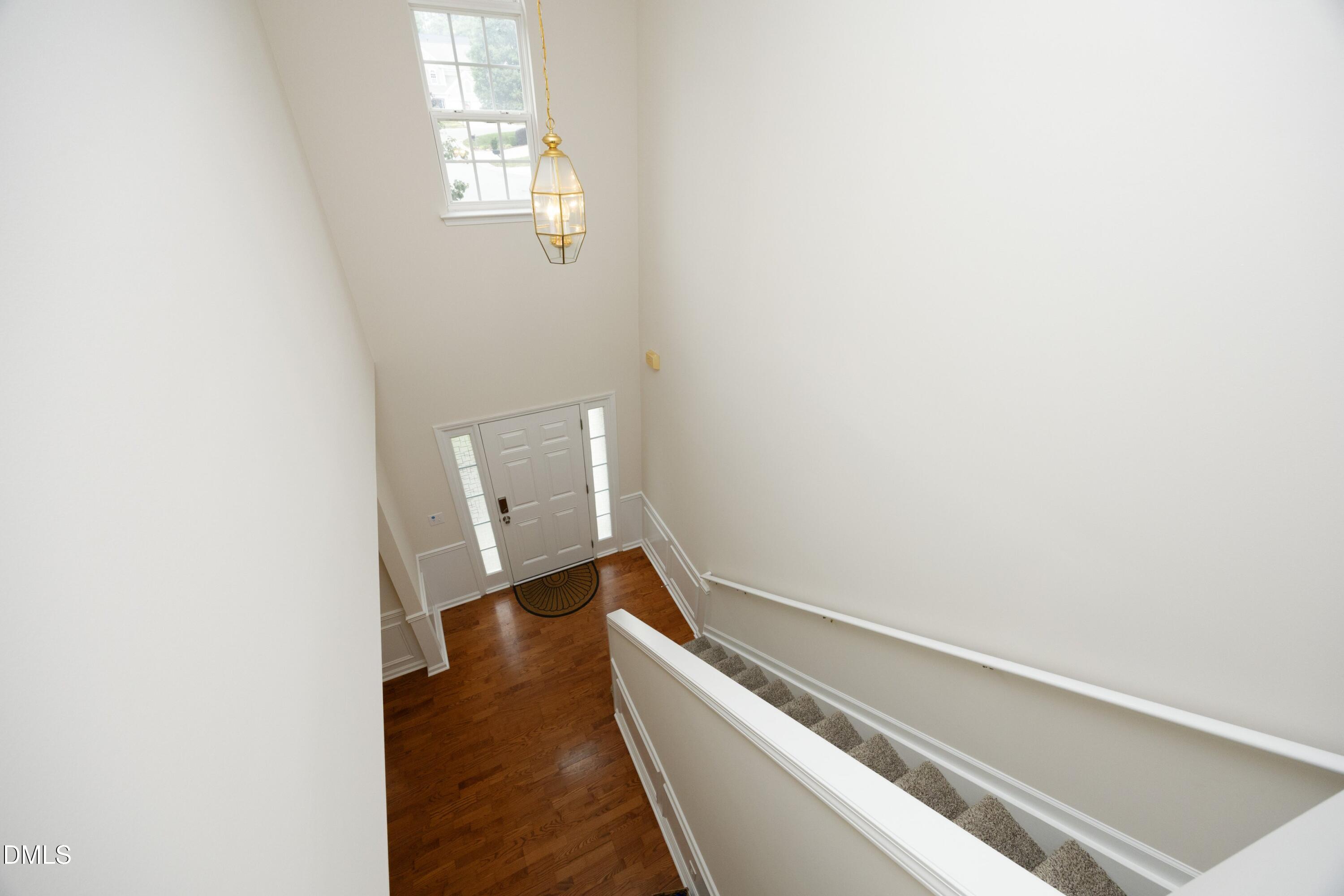 106 Apple Cart Way