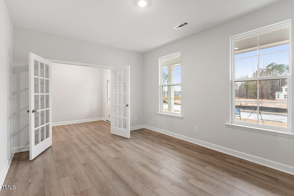 347 N. Maple Walk Drive 211