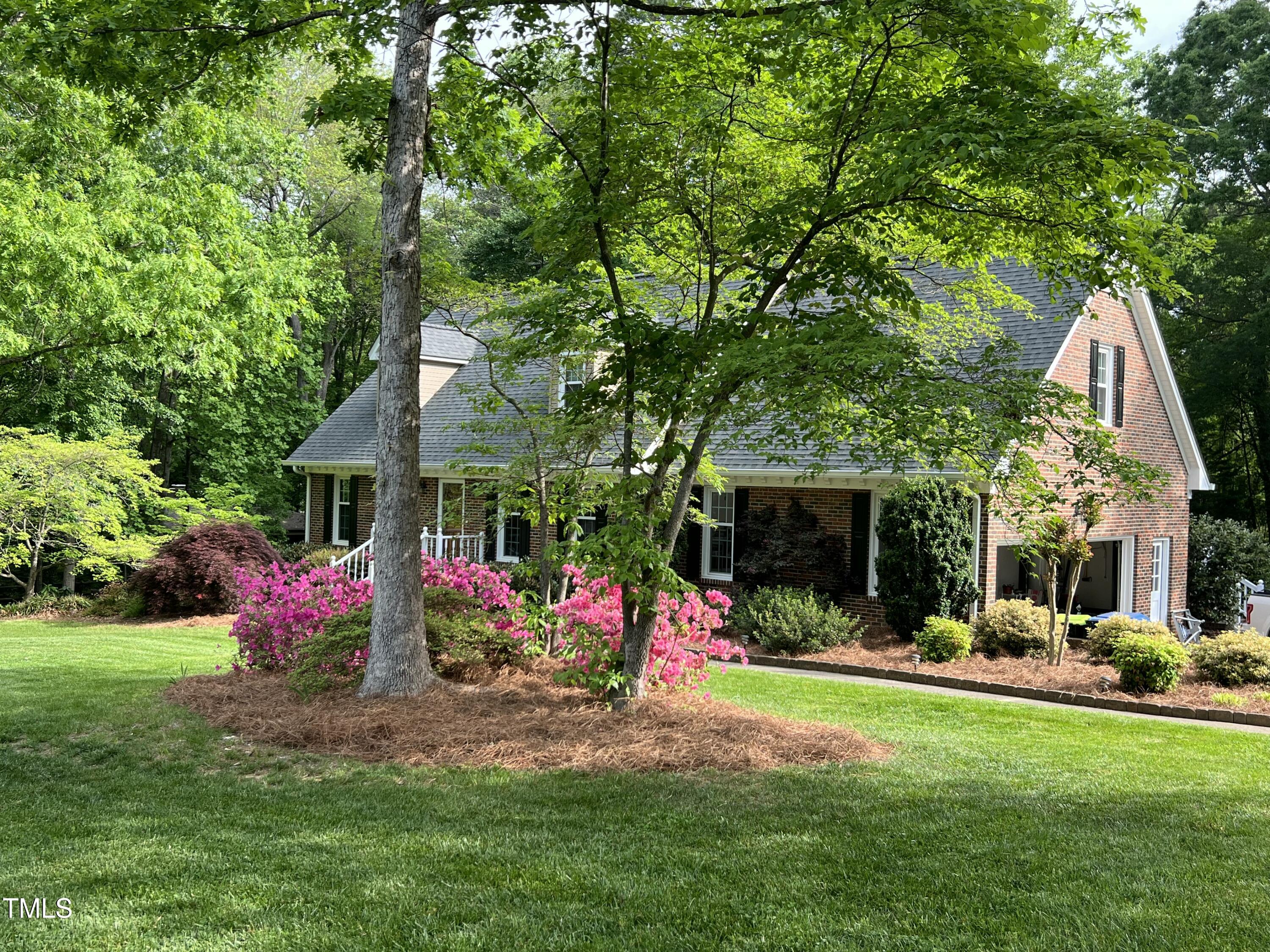 402 Courtland Drive