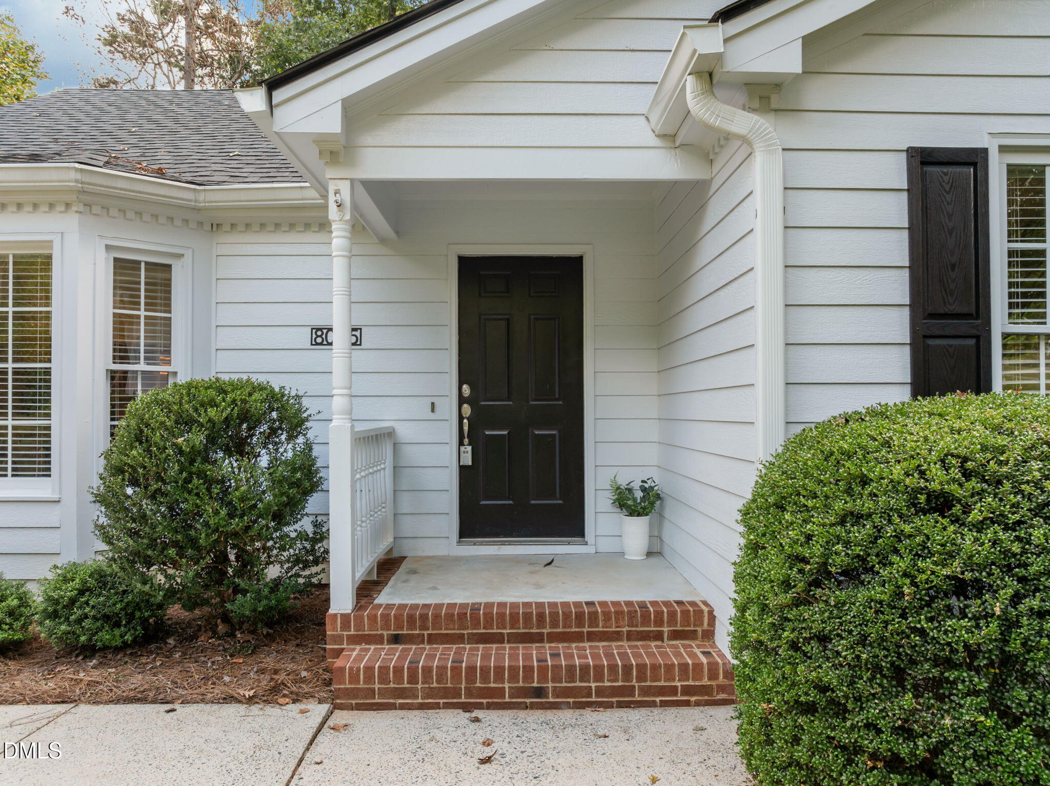8005 Thomasville Court