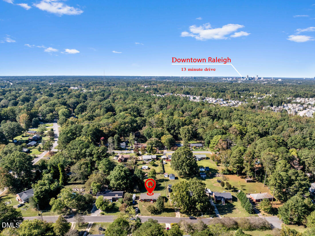 3708 Woodside Road