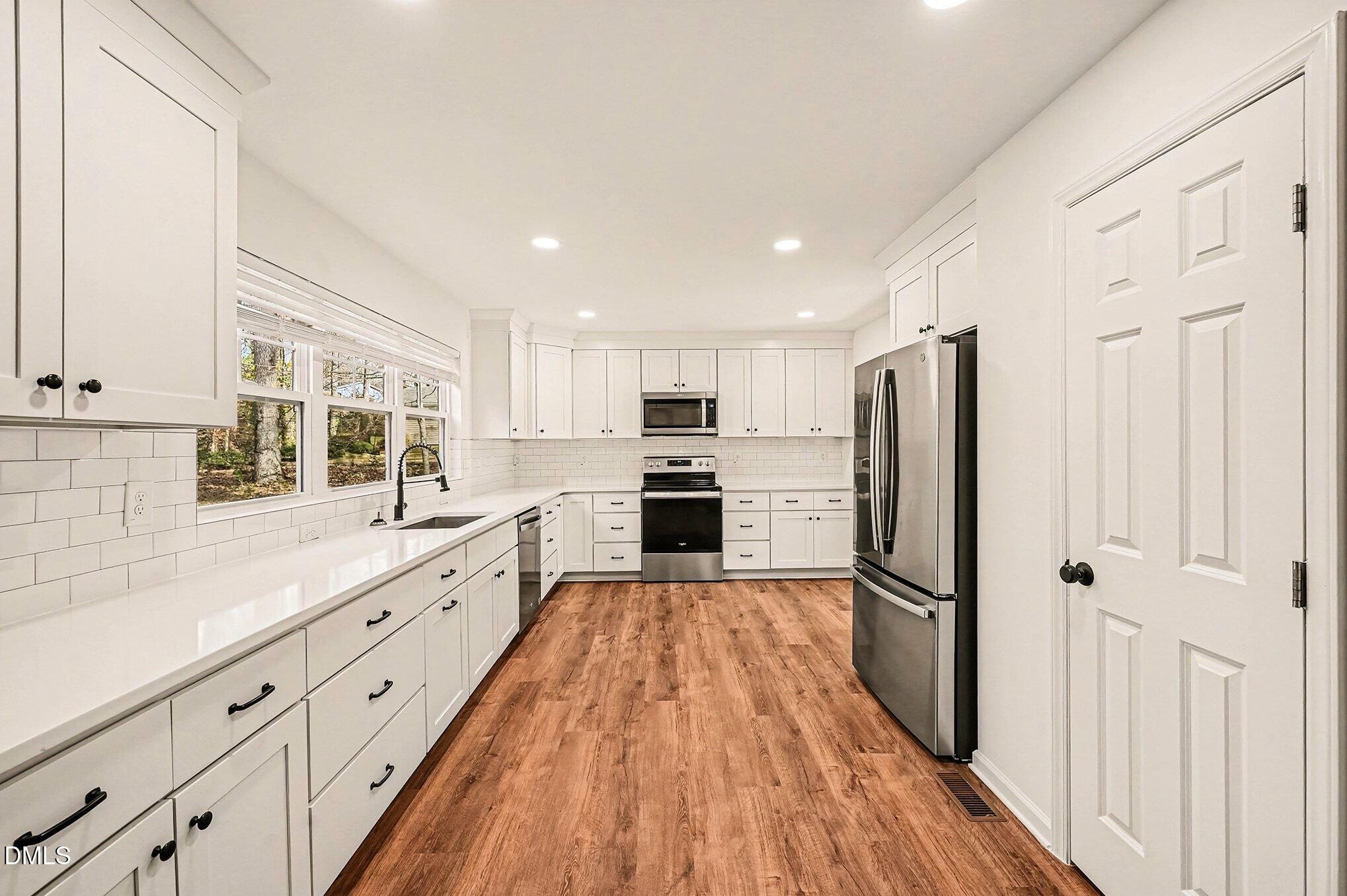 908 Brookgreen Drive