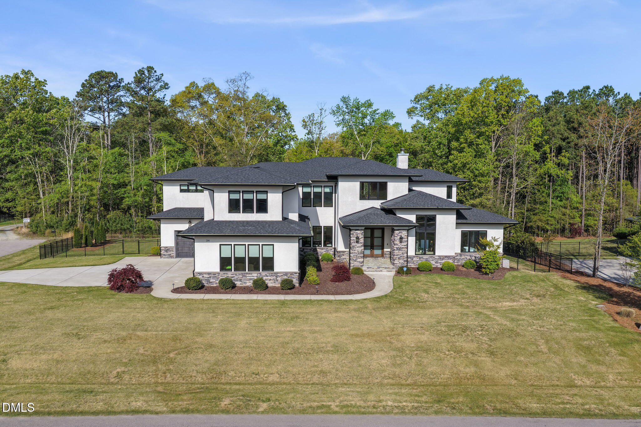 314 Eagle Spur Place