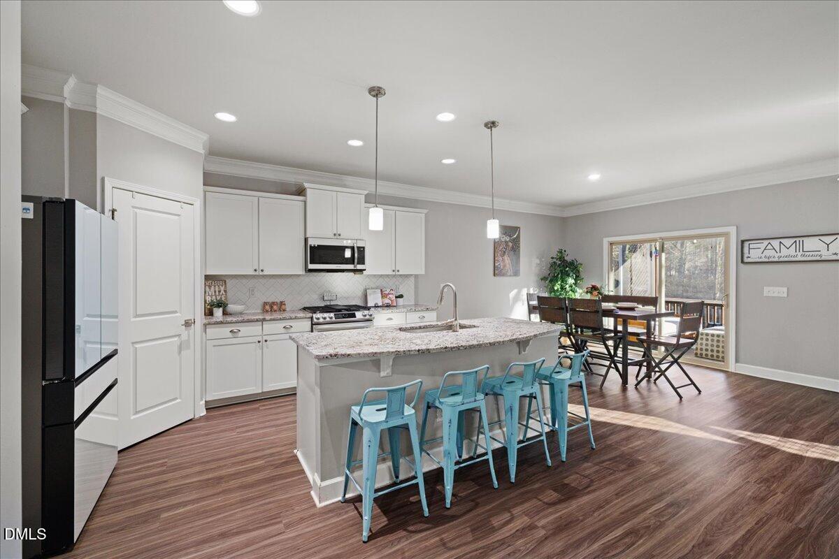 7804 Charters End Street