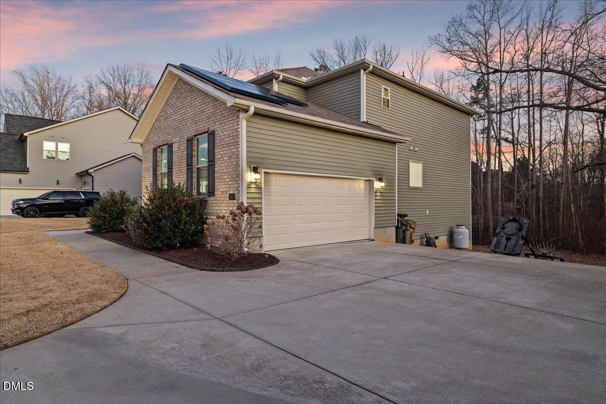 7804 Charters End Street