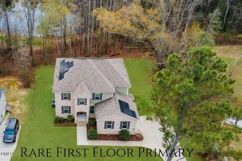 7804 Charters End Street Willow Springs NC 27592