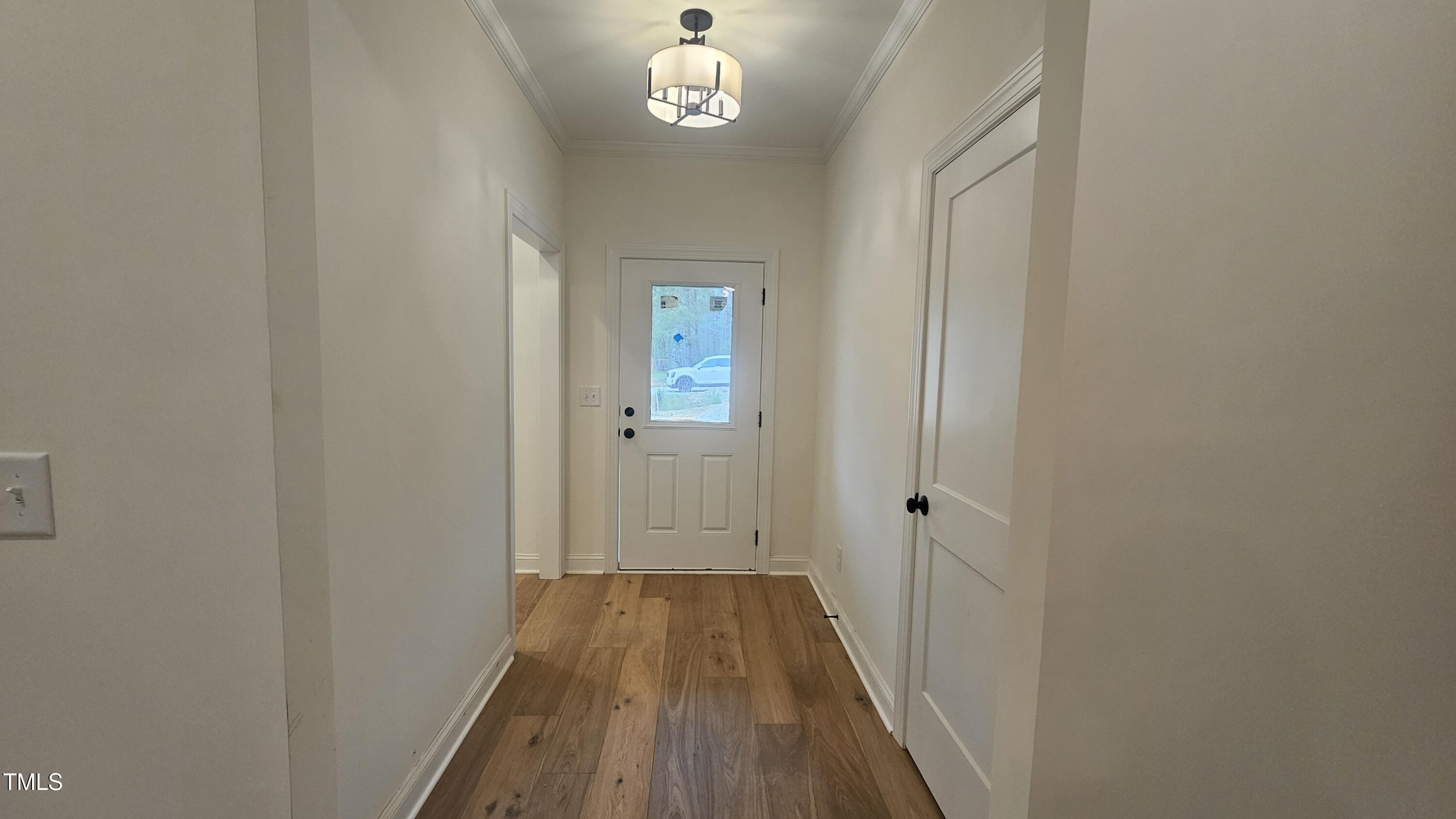 105 Leisure Lane