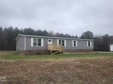 127 Sandy Plains Lane Henderson NC 27537