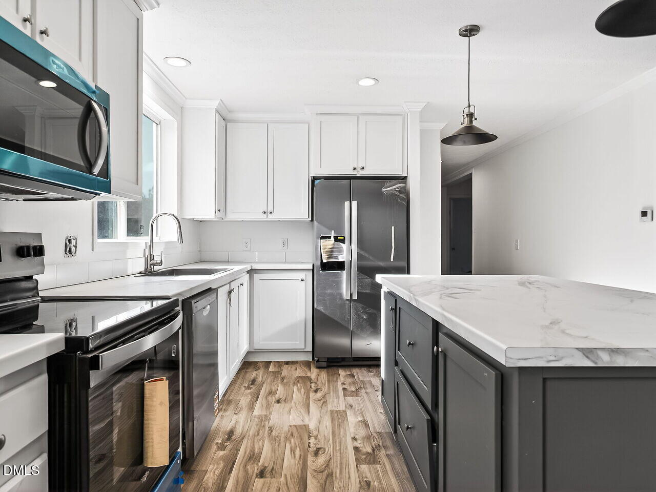 127 Sandy Plains Lane