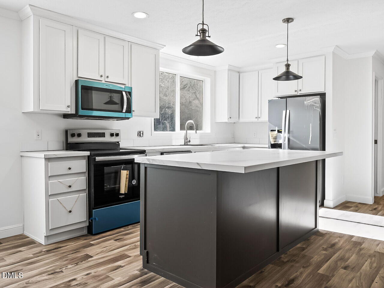 127 Sandy Plains Lane