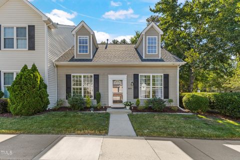 Townhouse in Raleigh NC 8600 London Park Court.jpg