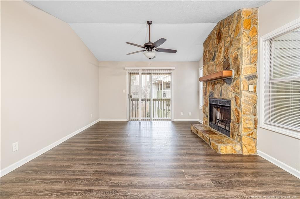 6813 Willowbrook Drive 9