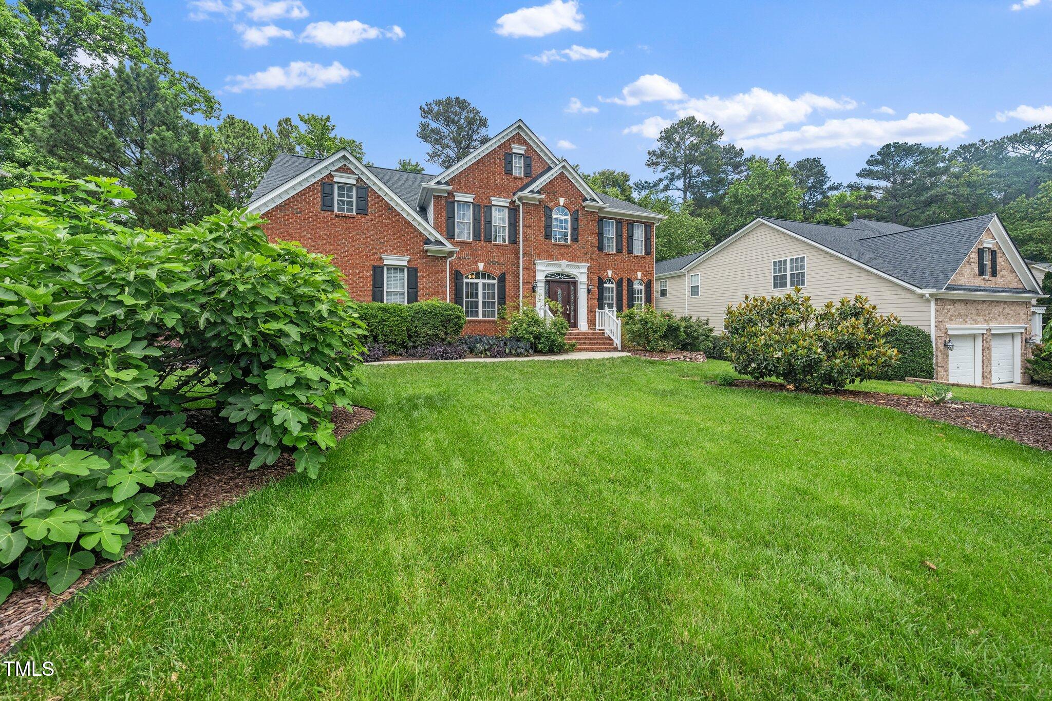 112 Sterling Ridge Way