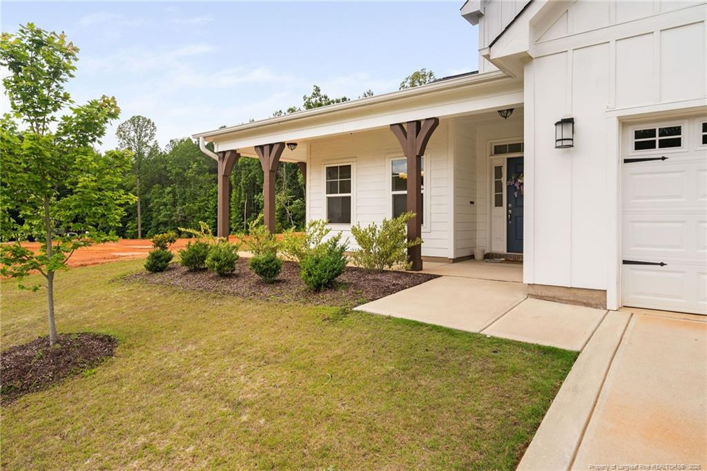 25 Vast View Way