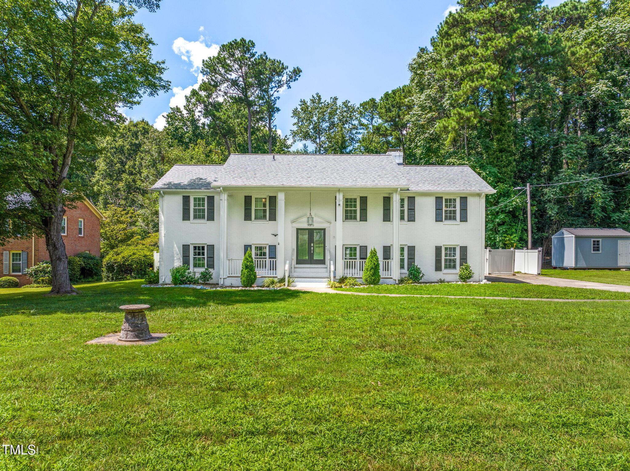 5417 Russell Road