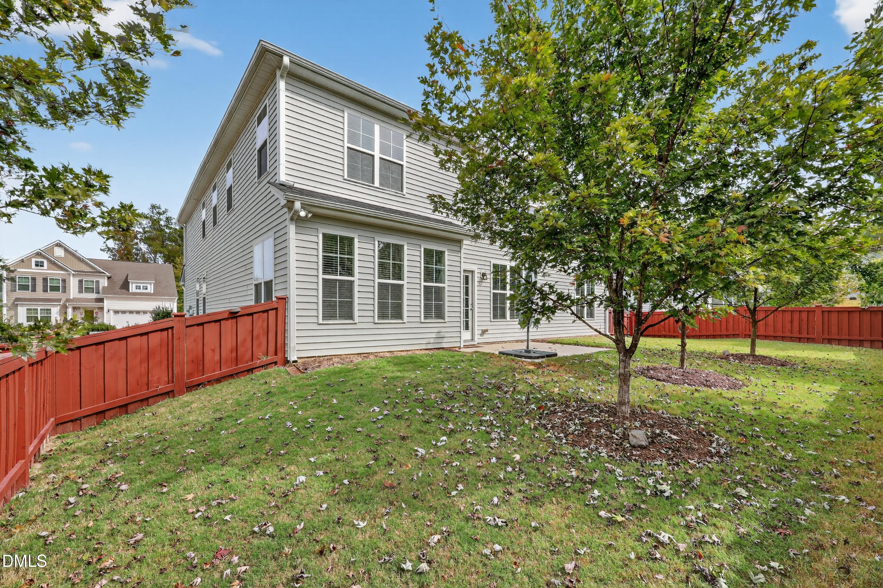 4611 Lazy Hollow Drive