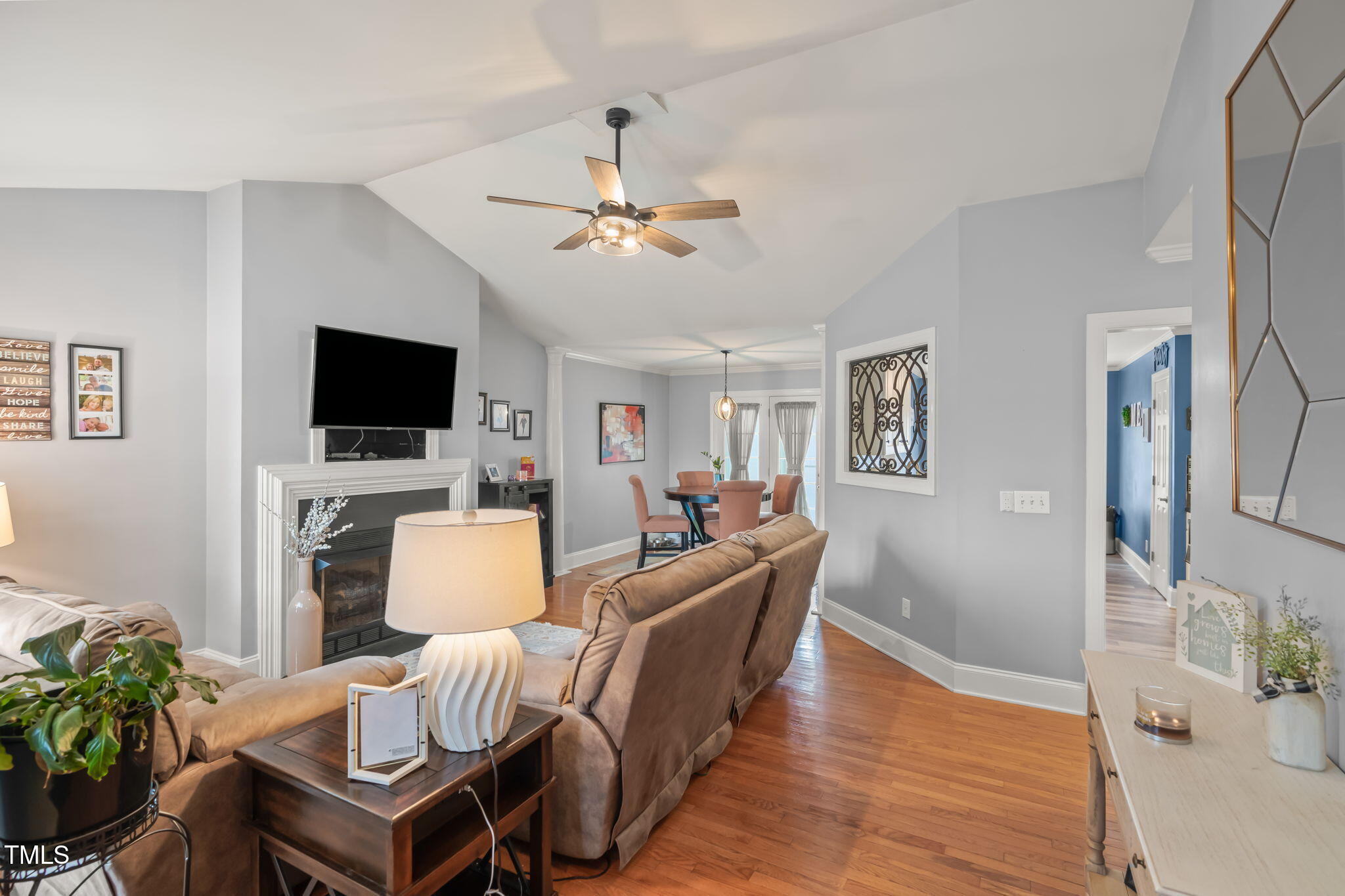 610 Brownstone Road