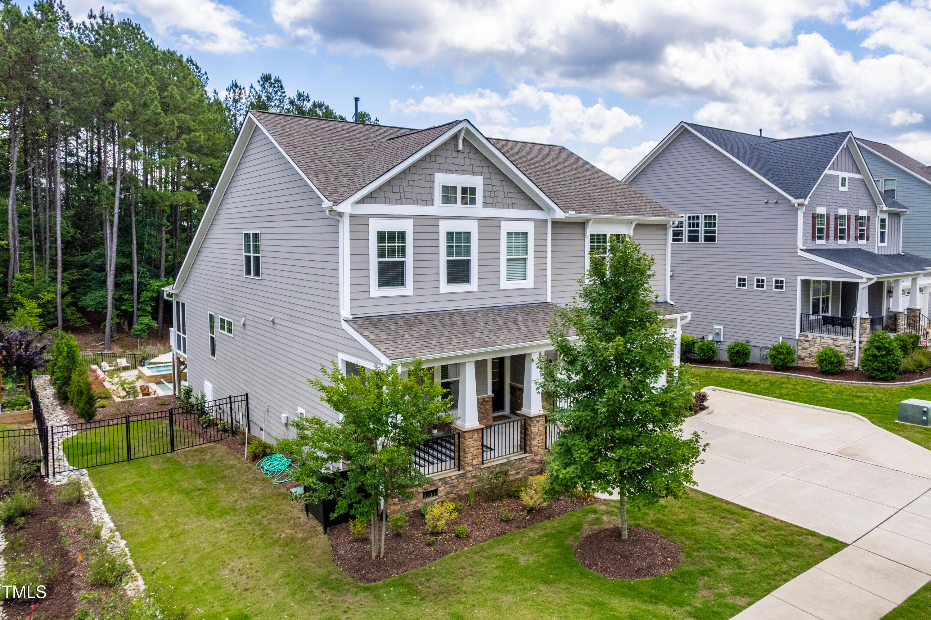 113 Hidden Bluff Dr