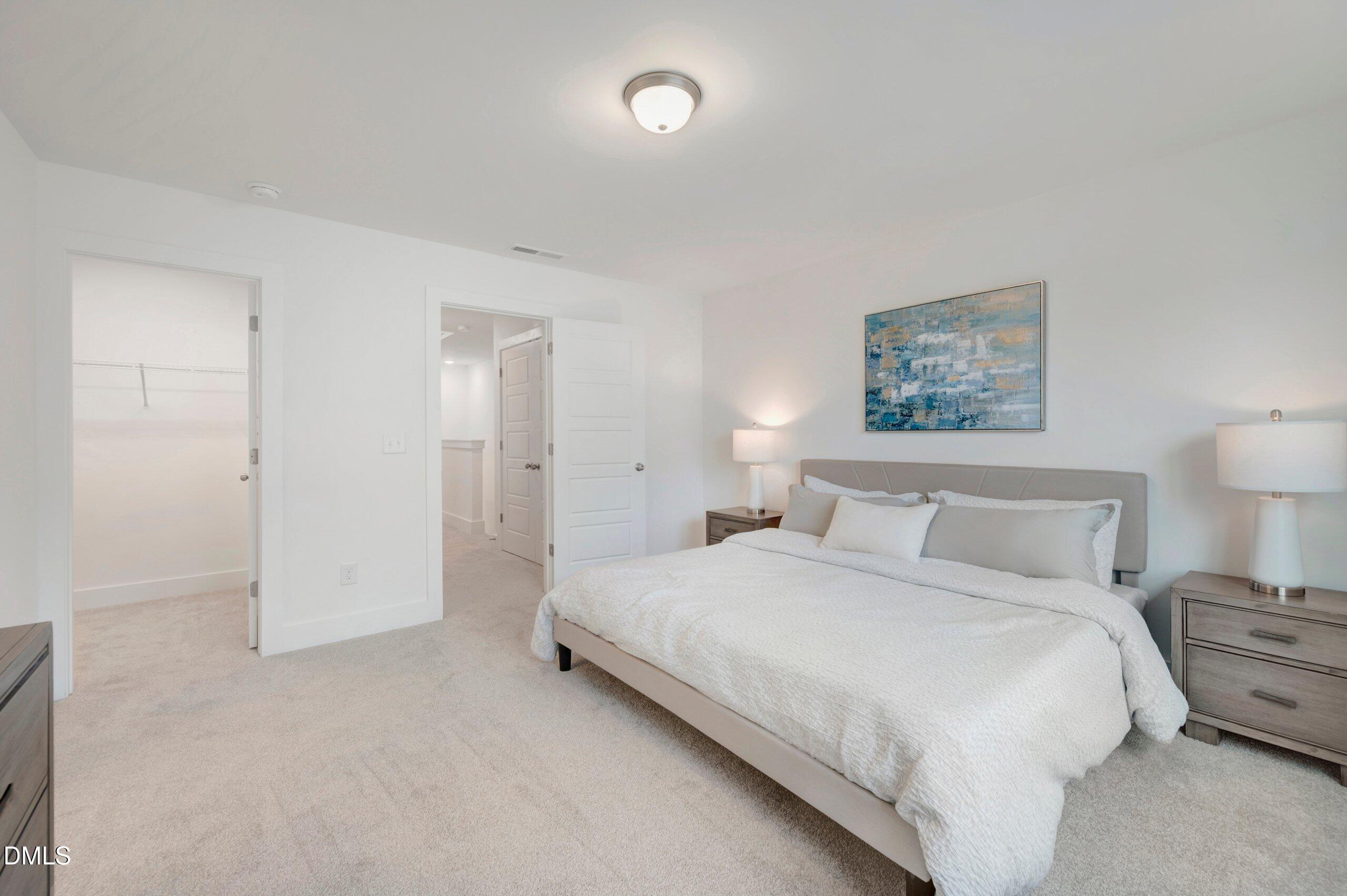 12 Serpens Drive 225