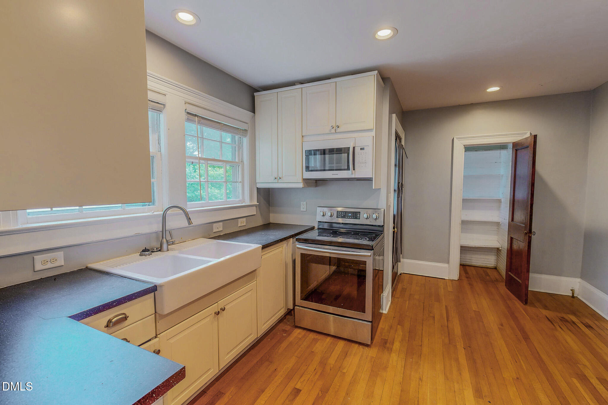 208 Forestwood Drive