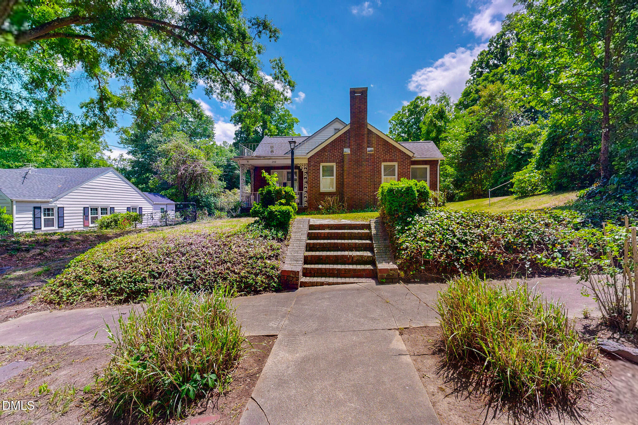 208 Forestwood Drive