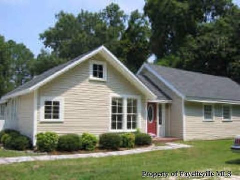 A home in Dunn