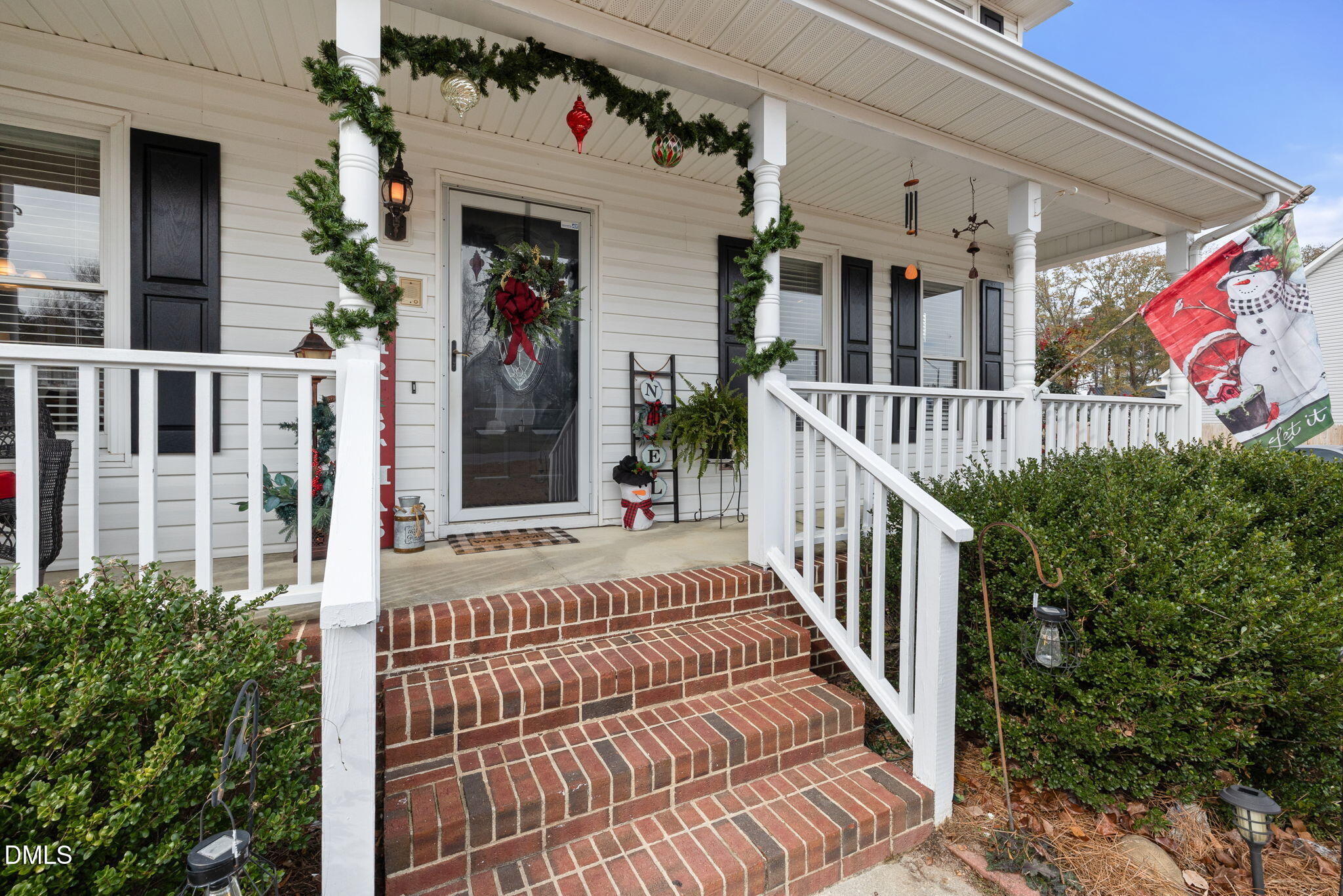 84 Windsor Drive Drive