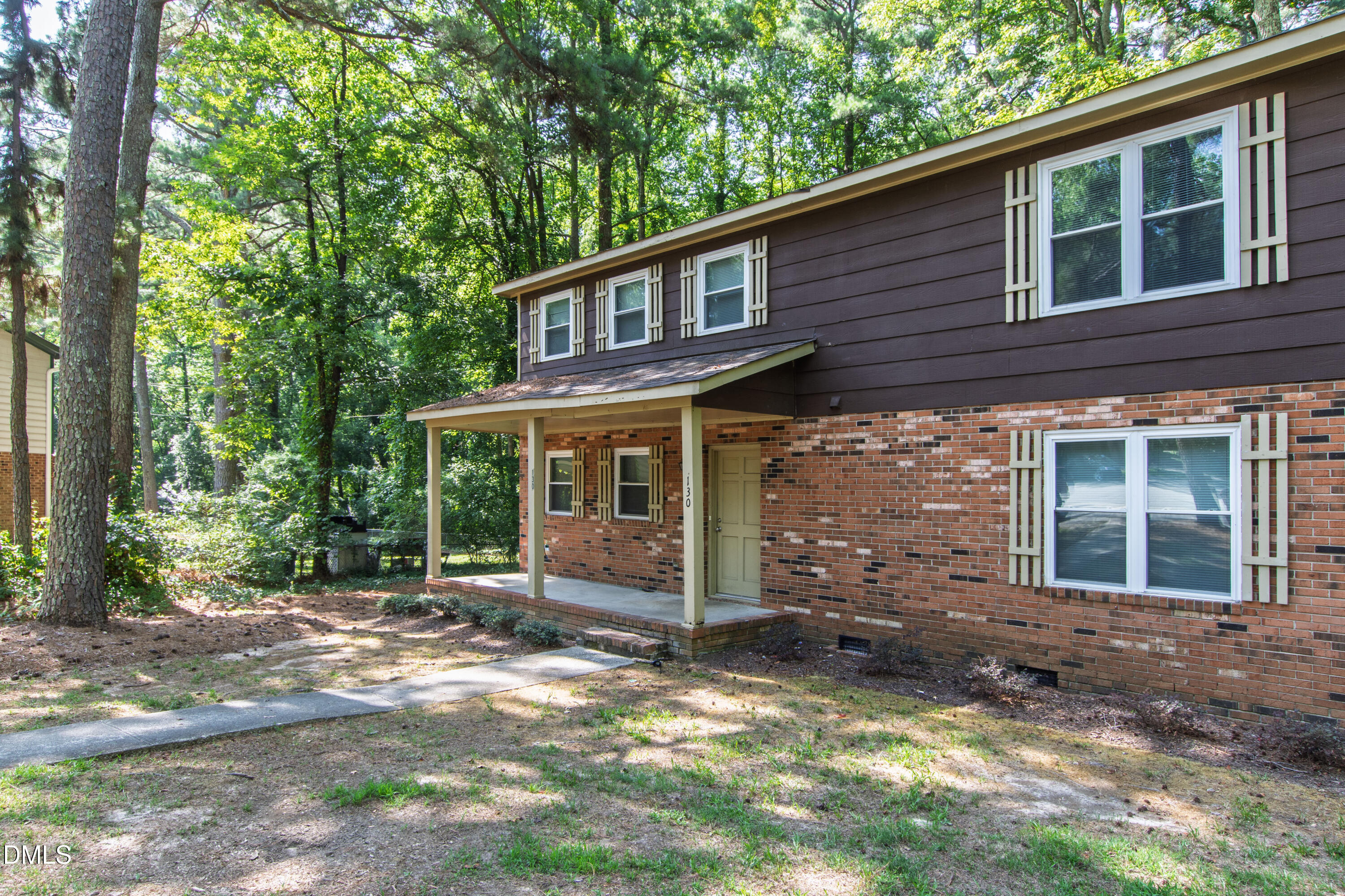 128 Rainbow Court