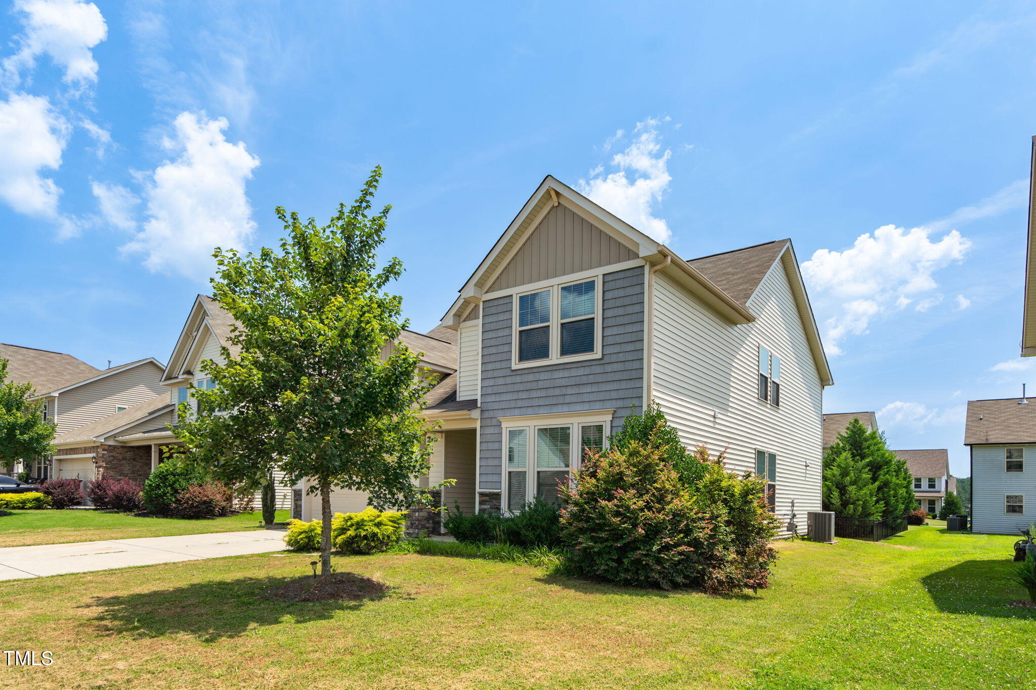517 Eagles Way