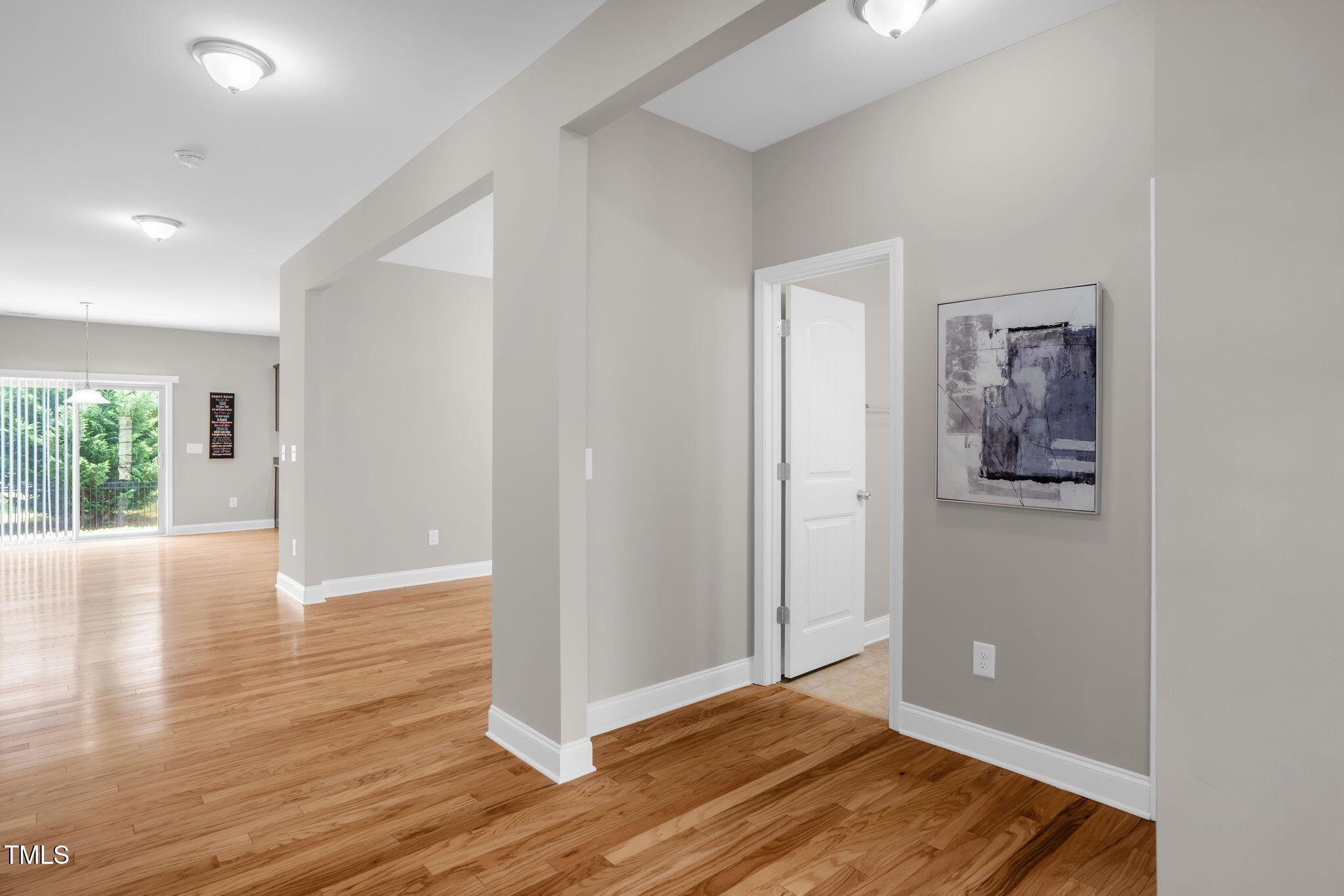 517 Eagles Way