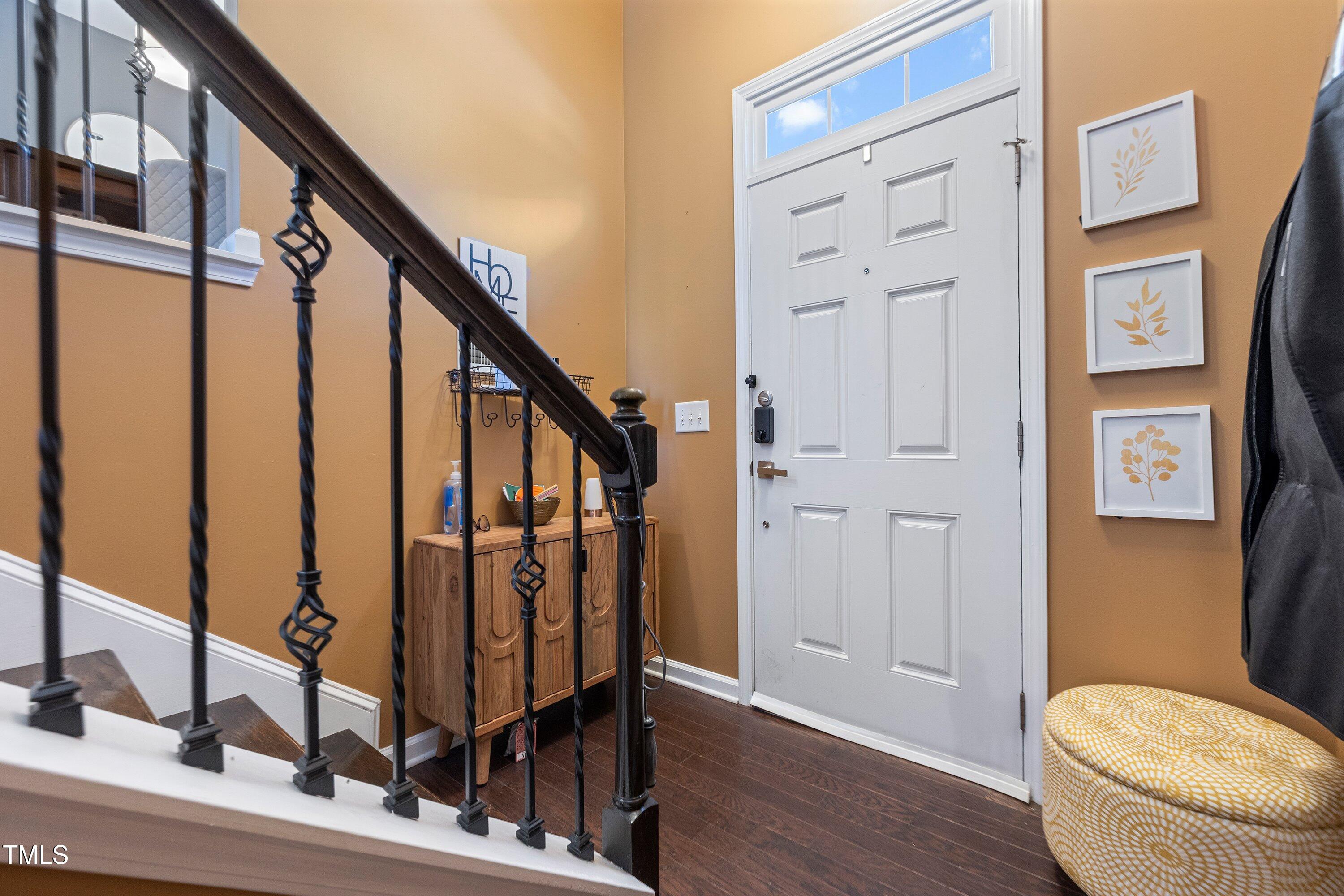 9352 Wooden Road