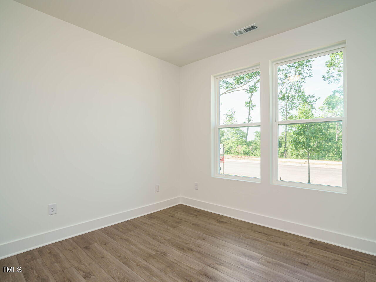 267 Parkland Dr Drive
