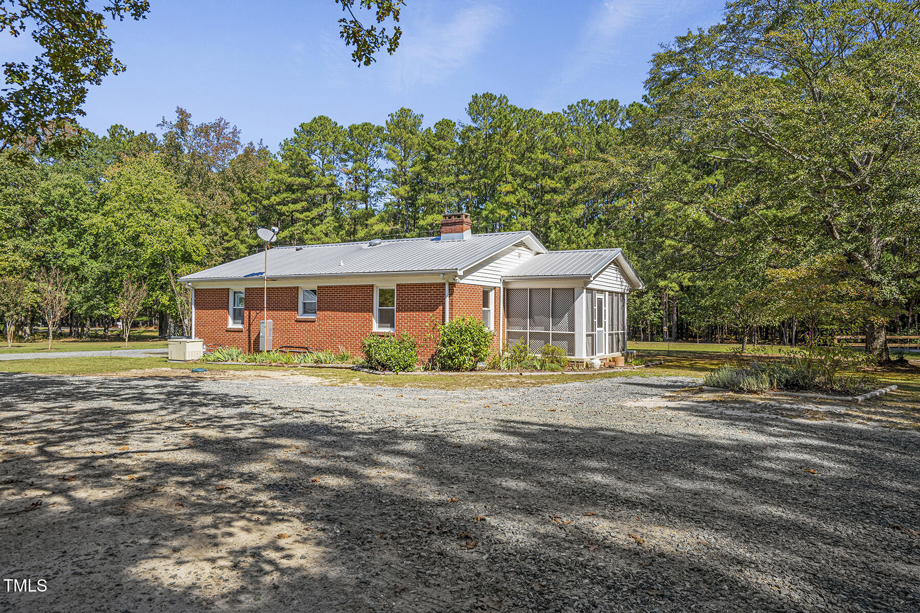 6418 Beaver Creek Road