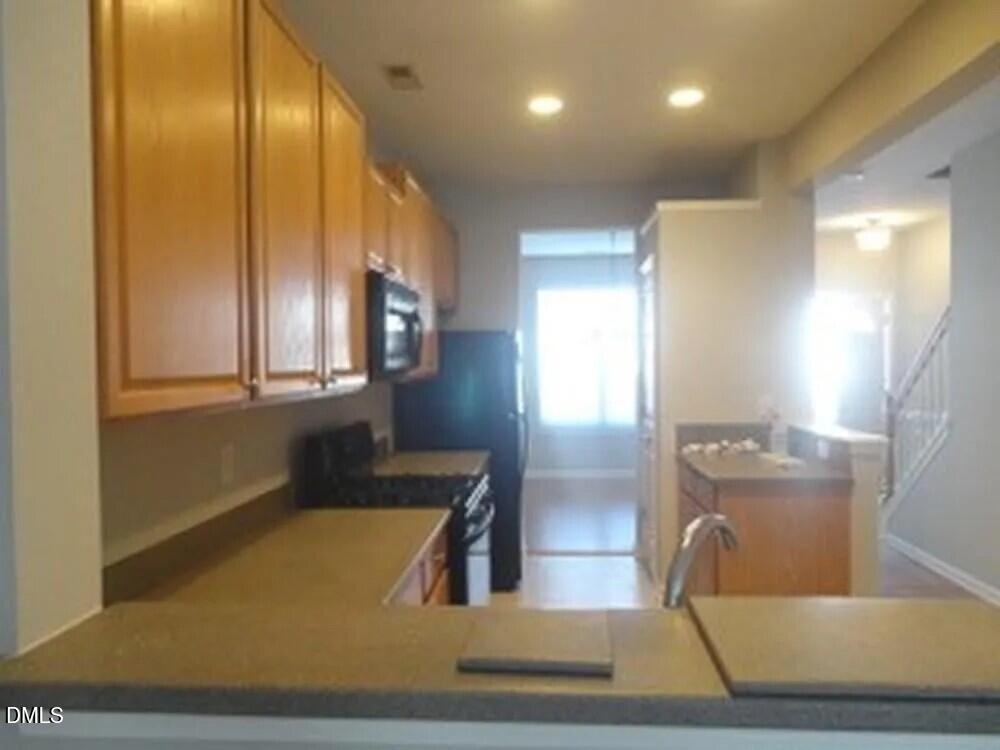 Raleigh, North Carolina 27613, United States, 2 Bedrooms Bedrooms, ,3 BathroomsBathrooms,Residential,Active,255217