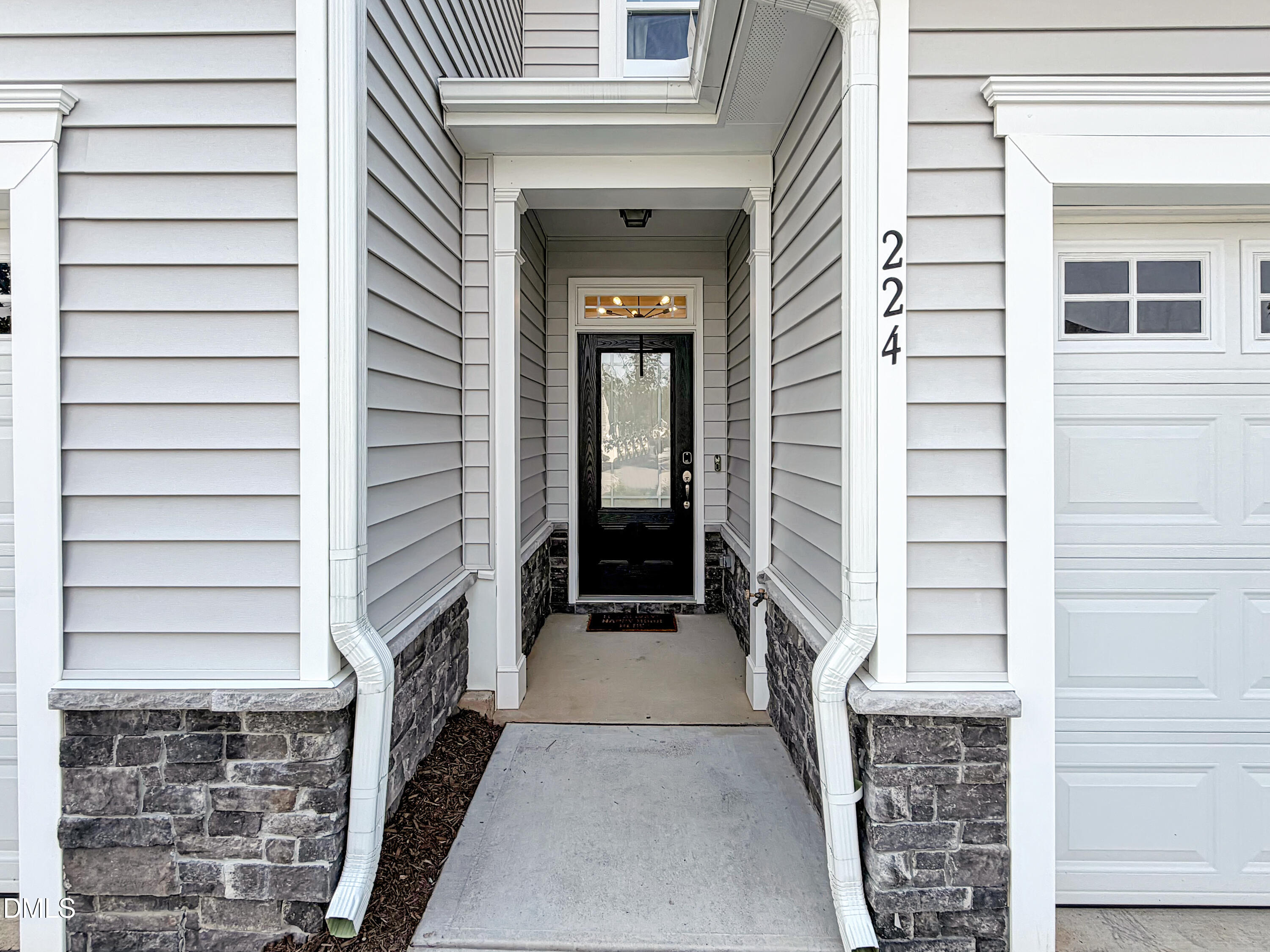 224 Gilder Woods Drive