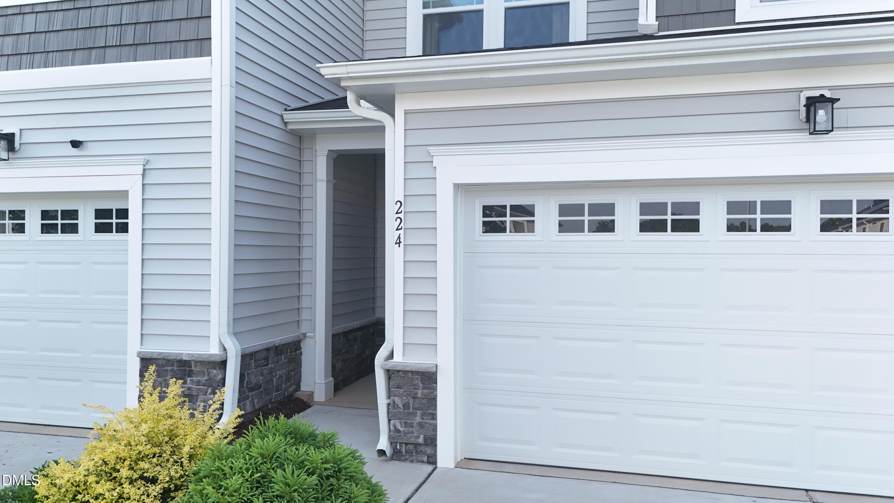 224 Gilder Woods Drive
