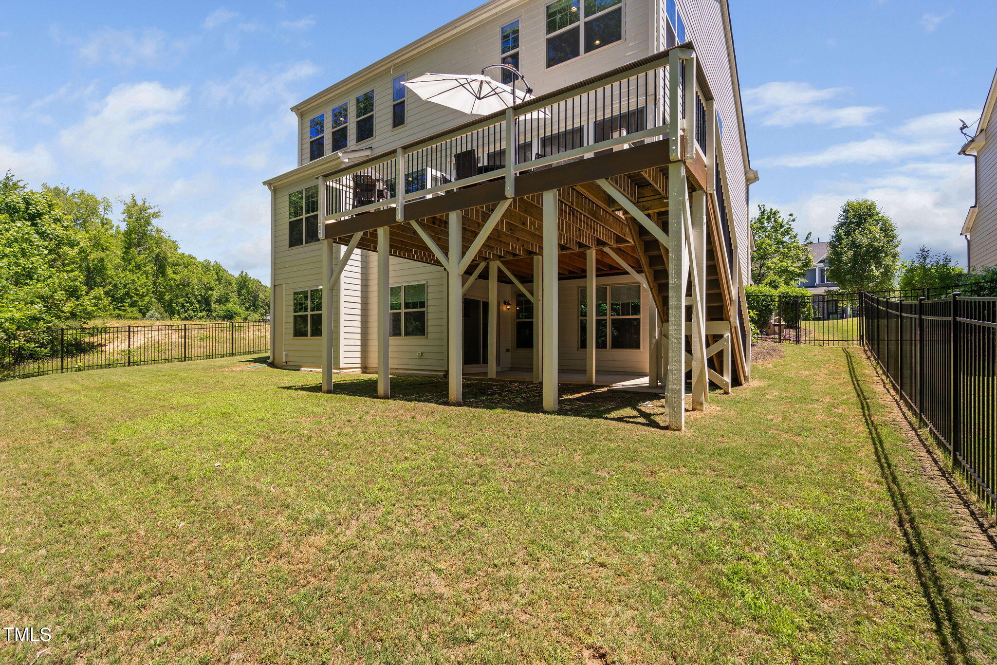 Apex, North Carolina 27502, United States, 6 Bedrooms Bedrooms, ,5 BathroomsBathrooms,Residential,Active,132463