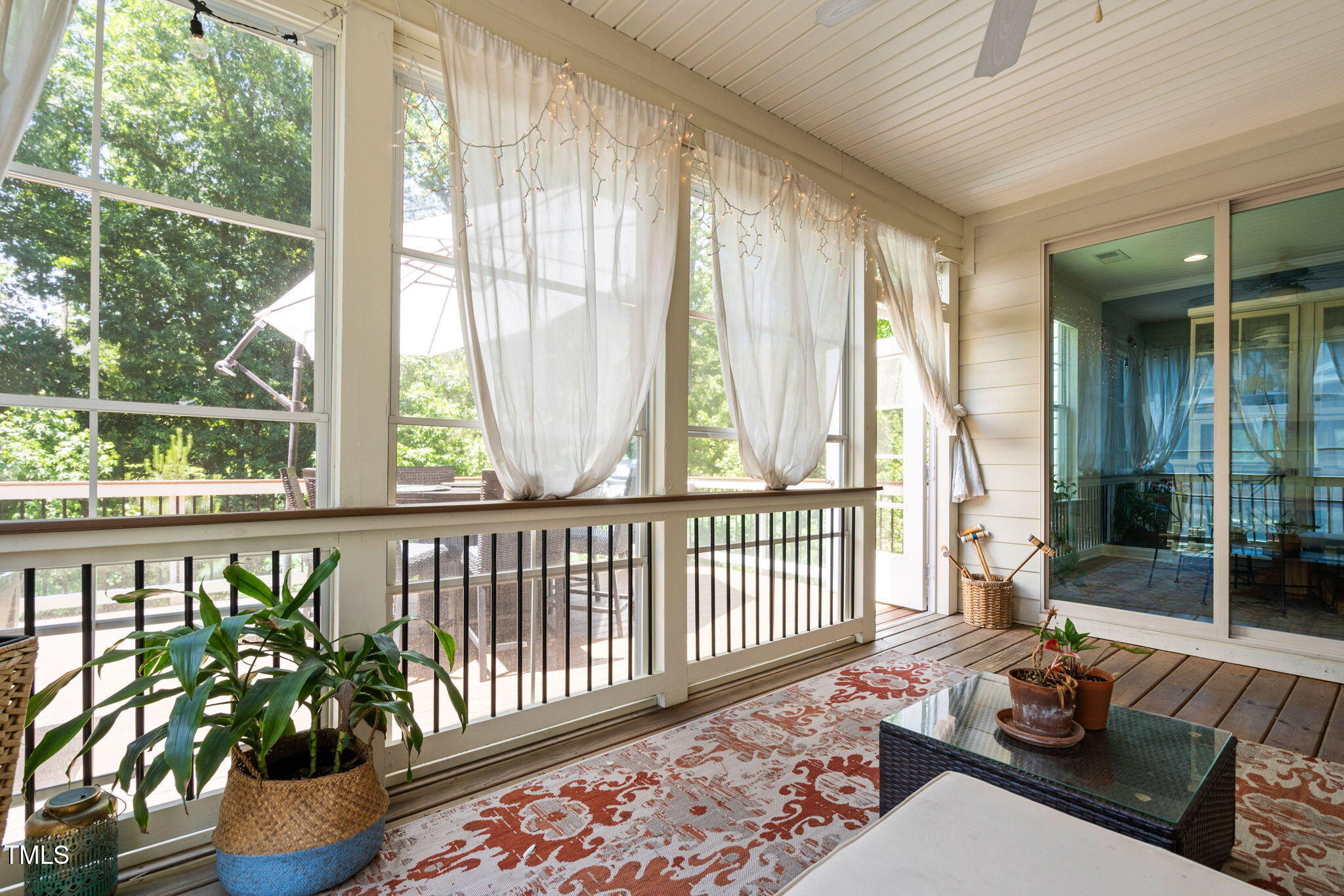 Apex, North Carolina 27502, United States, 6 Bedrooms Bedrooms, ,5 BathroomsBathrooms,Residential,Active,132463