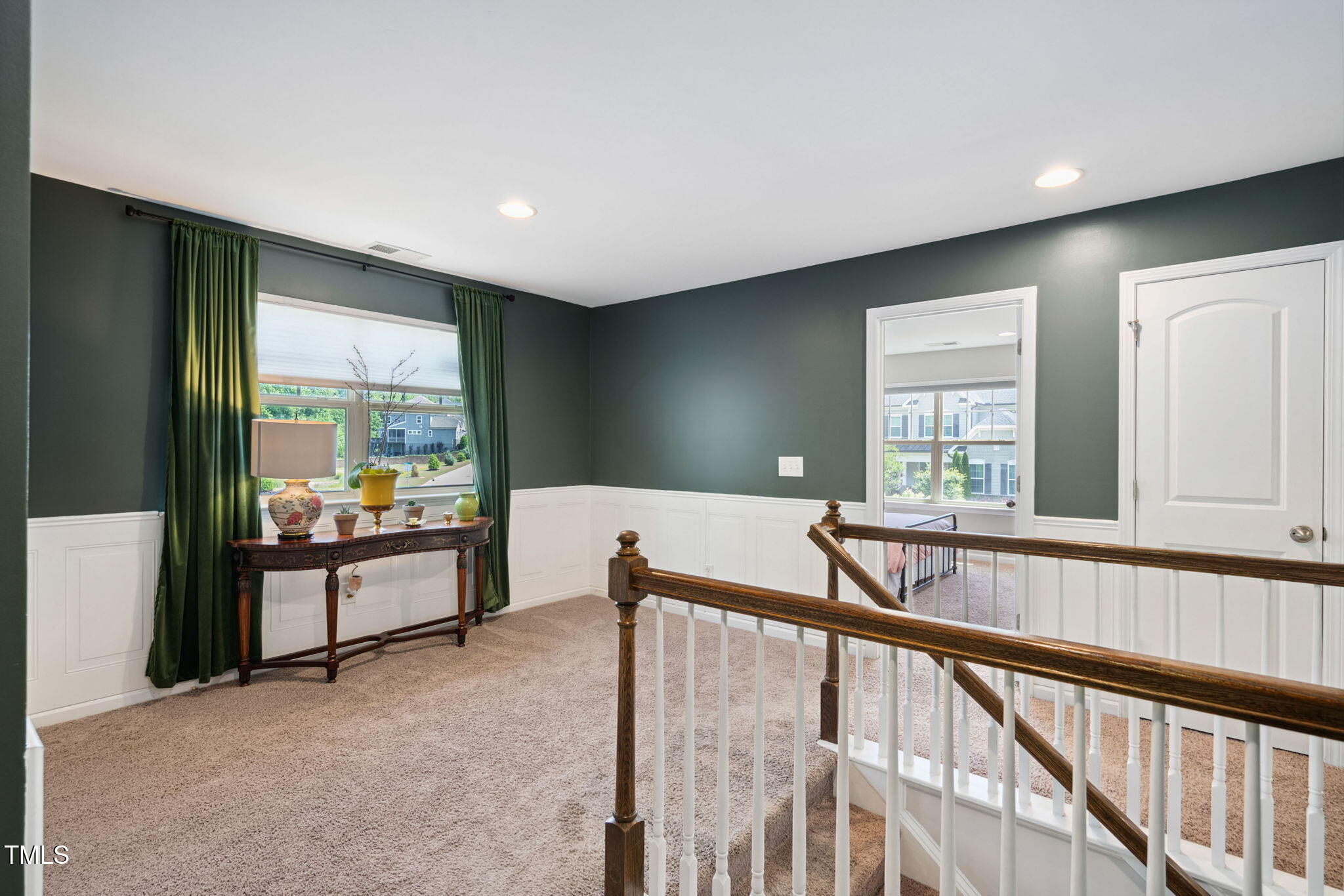 Apex, North Carolina 27502, United States, 6 Bedrooms Bedrooms, ,5 BathroomsBathrooms,Residential,Active,132463