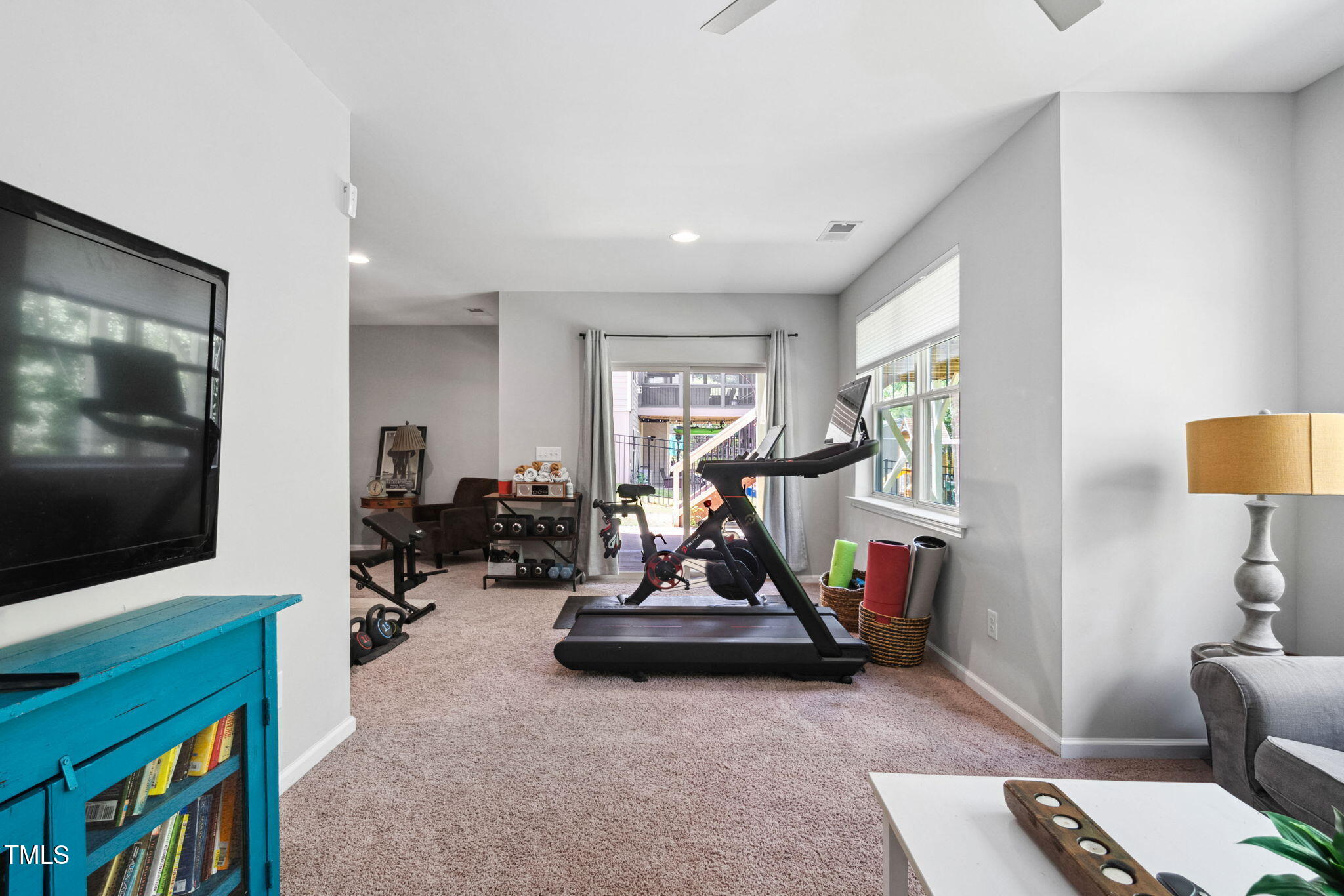 Apex, North Carolina 27502, United States, 6 Bedrooms Bedrooms, ,5 BathroomsBathrooms,Residential,Active,132463