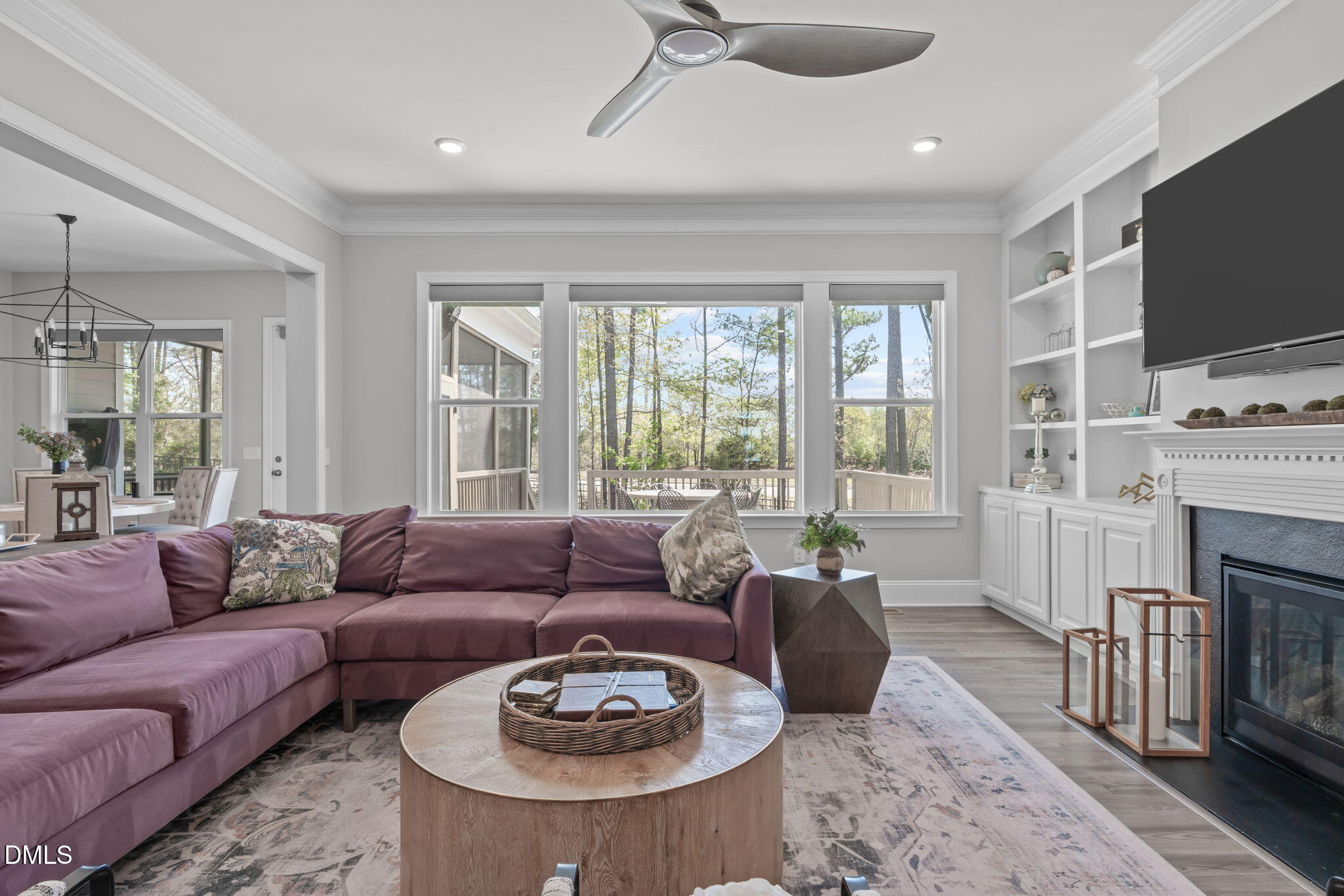 1208 Kings Canyon Court