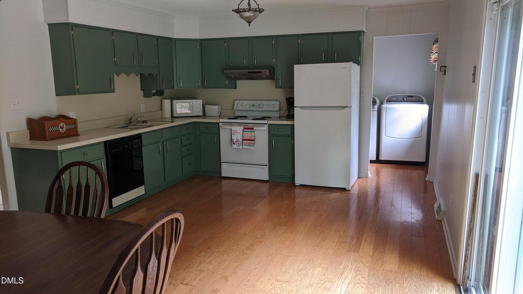 Photo of 808 Old Fayetteville Road, Chapel Hill, NC 27516 (MLS # 10183119)