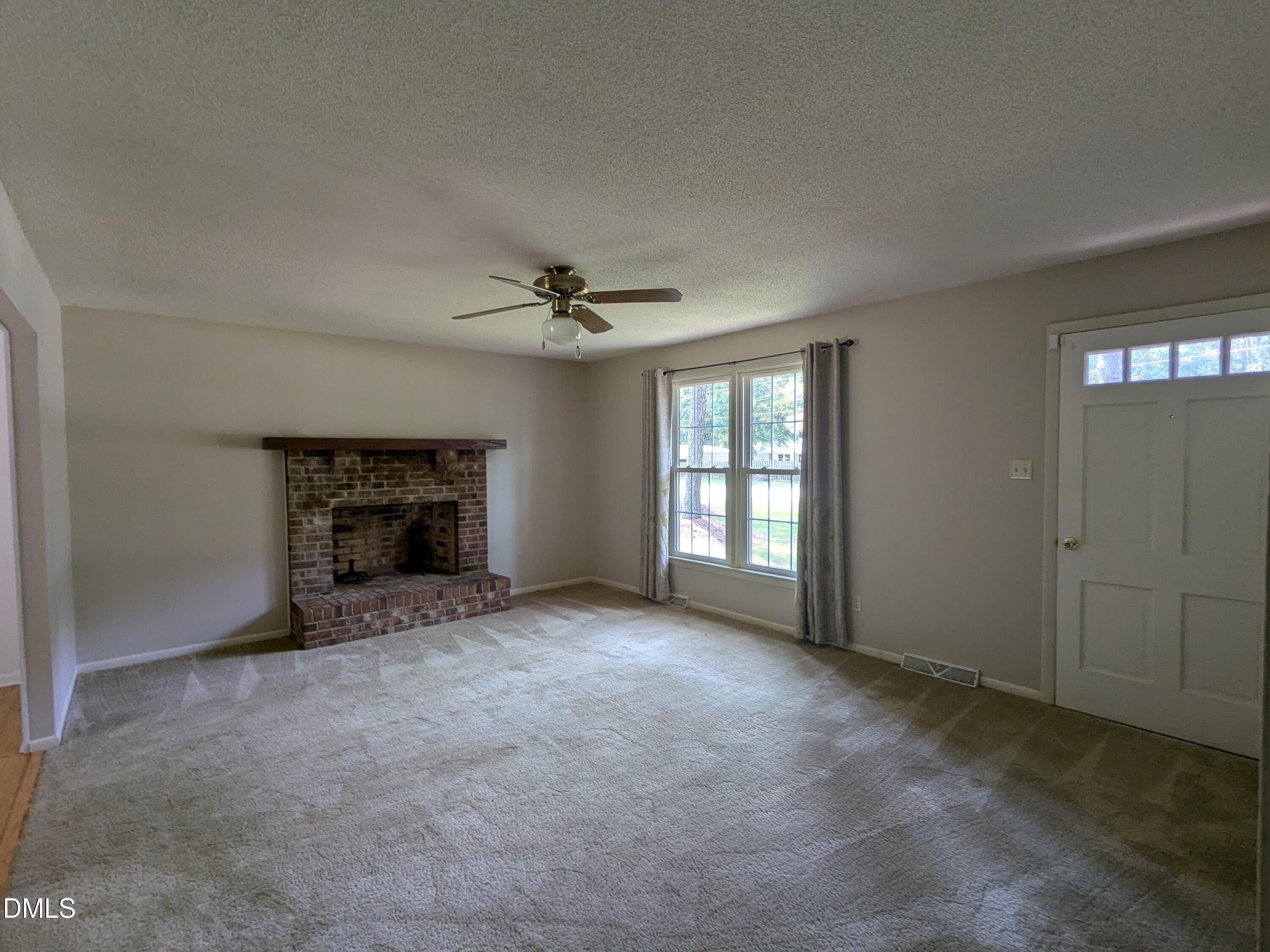 808 Old Fayetteville Road